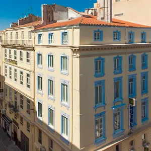 3* Отель Carre Vieux Port