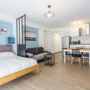 Apartment Vieux-port - Rue Du Chevalier Roze, Marseille